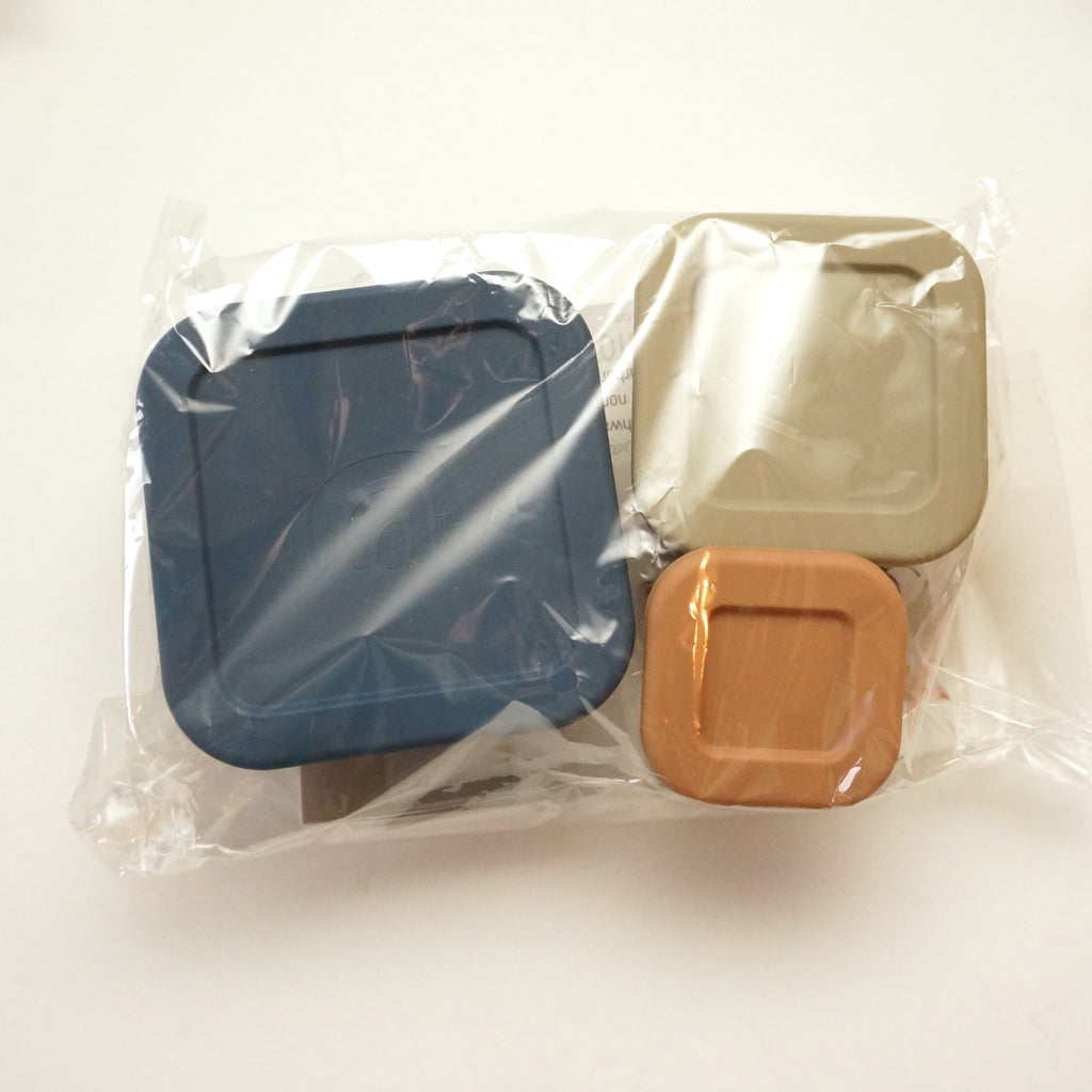 Silicone lunch containers